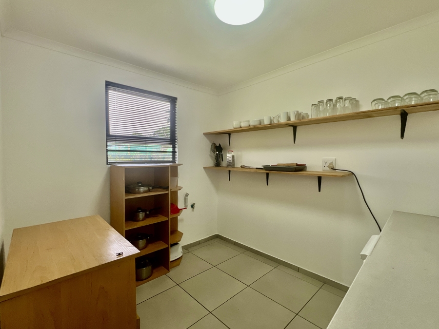 10 Bedroom Property for Sale in Hartebeesfontein Western Cape